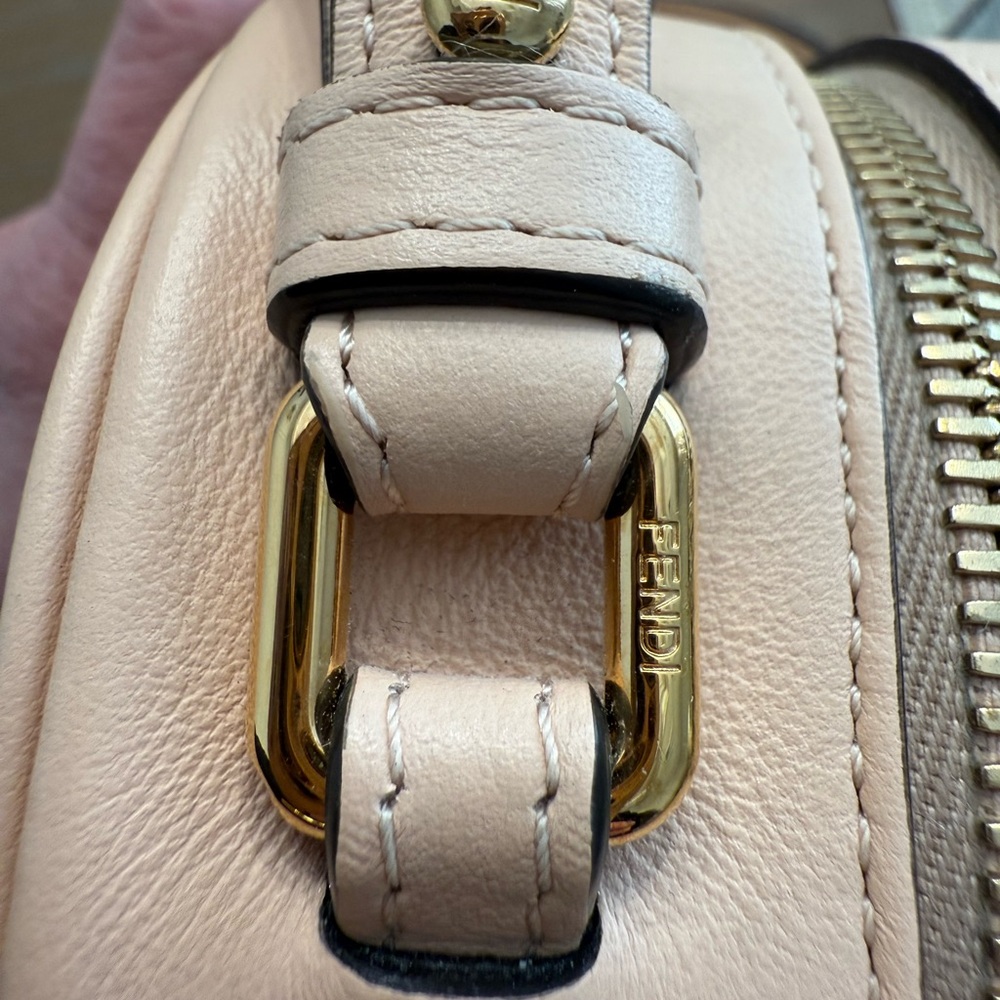 Fendi Cream Leather Crossbody Camera Bag - Picture 8 of 12